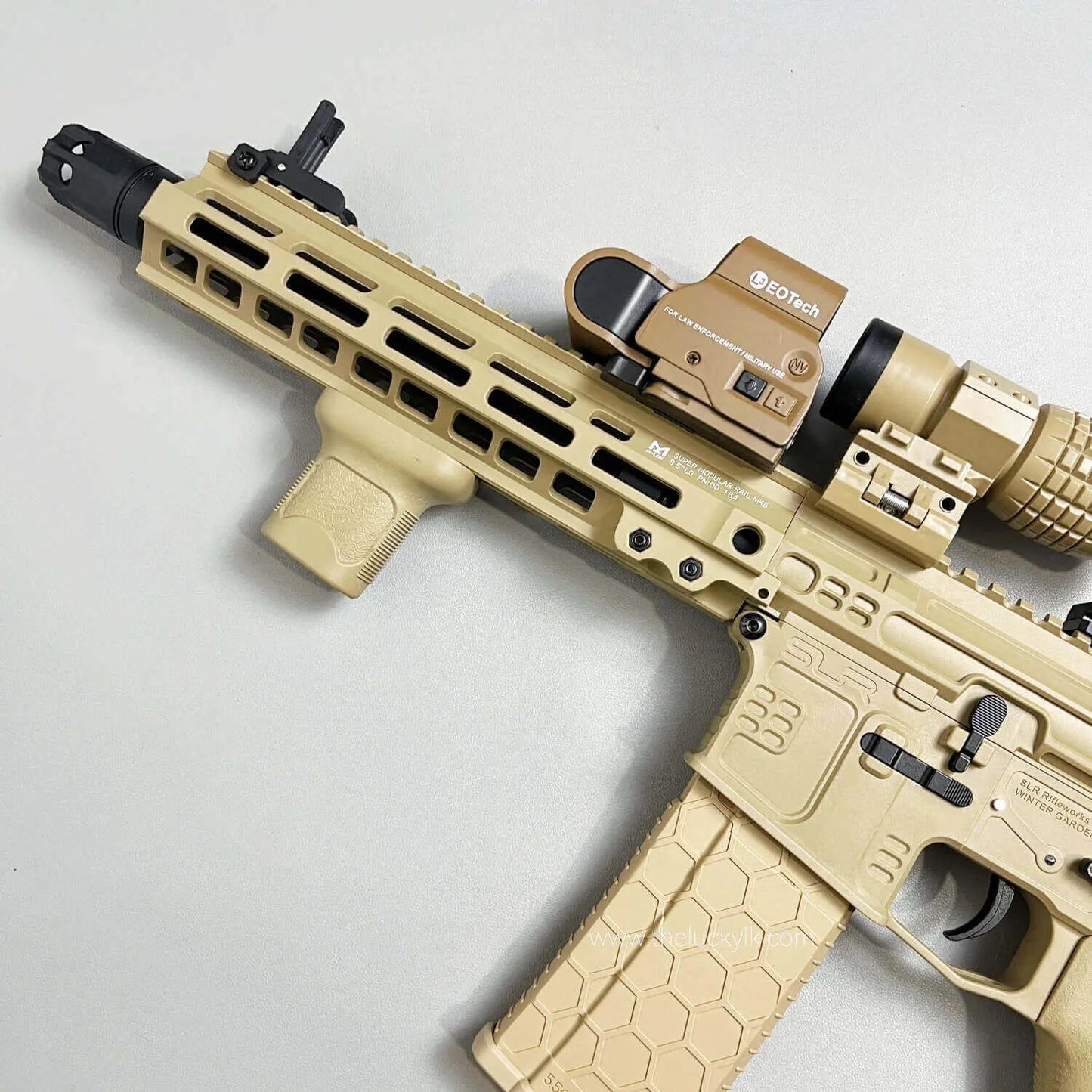 New SLR Precision Shooting Gel Blaster Fast Mode 11.1V Battery Recommended Age 18+