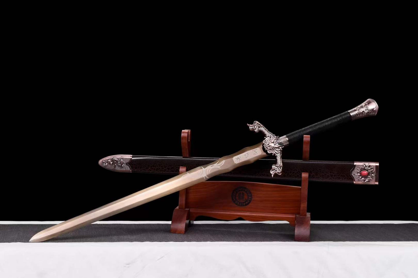 Handmade Dragon Scale  Chinese Sword With Gold