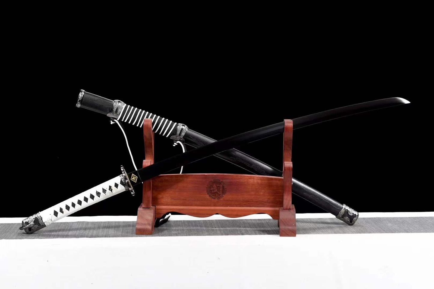 Handmade Undead Cut Katana Sword, Sekiro: Shadows Die Twice Japanese Samurai Sword, Black Manganese Steel Blades, Full Tang